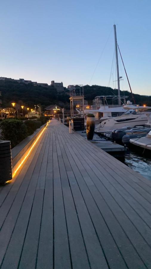 Superbe Appartement Sur Le Port, Jacuzzi, Piscine 维琪奥港 外观 照片